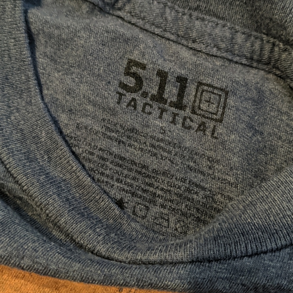 Unisex 5.11 Tee - Picture 4 of 4